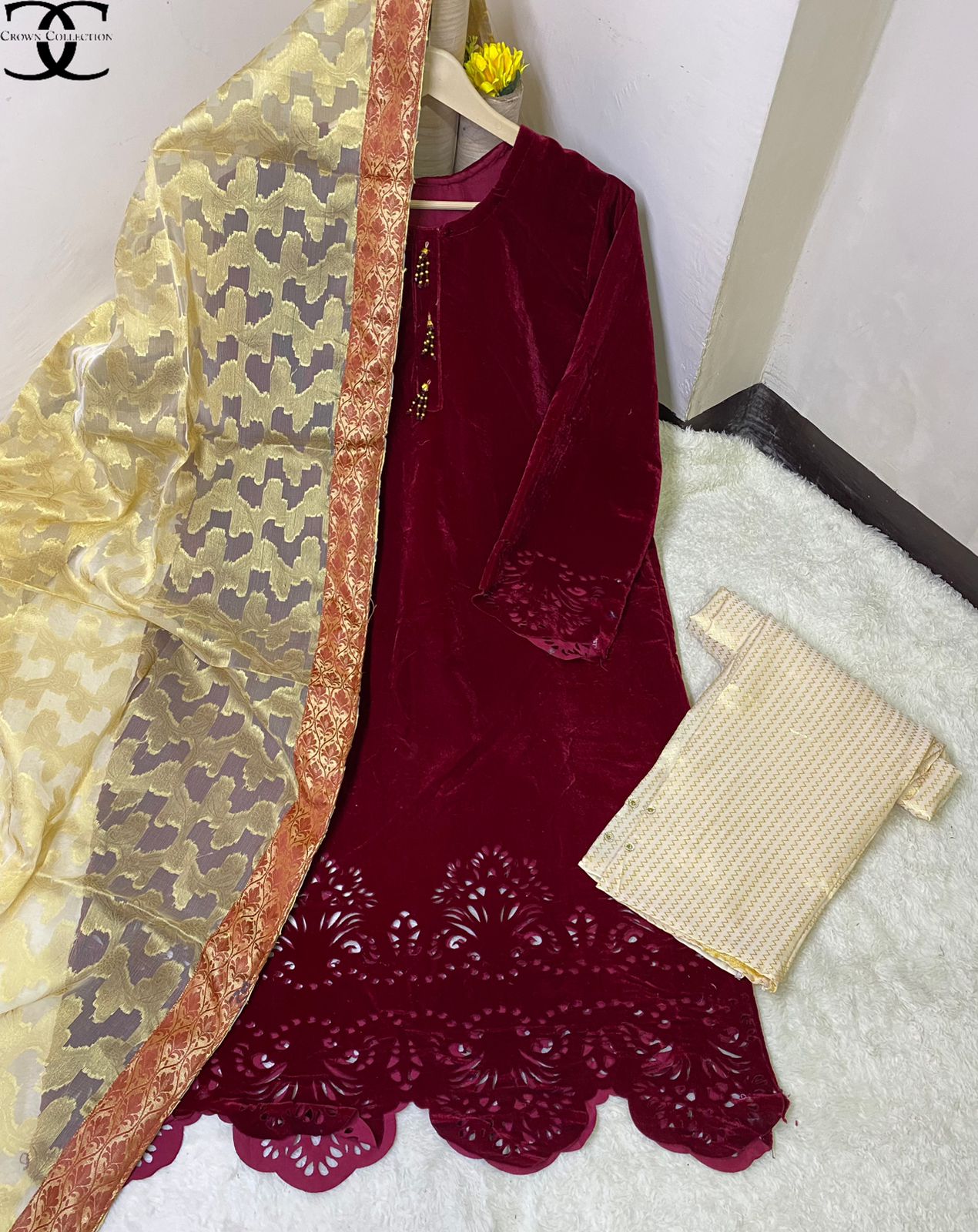 Velvet kurti Jacuard duppata and trouser